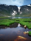 rocks-small-lake-1024-hf